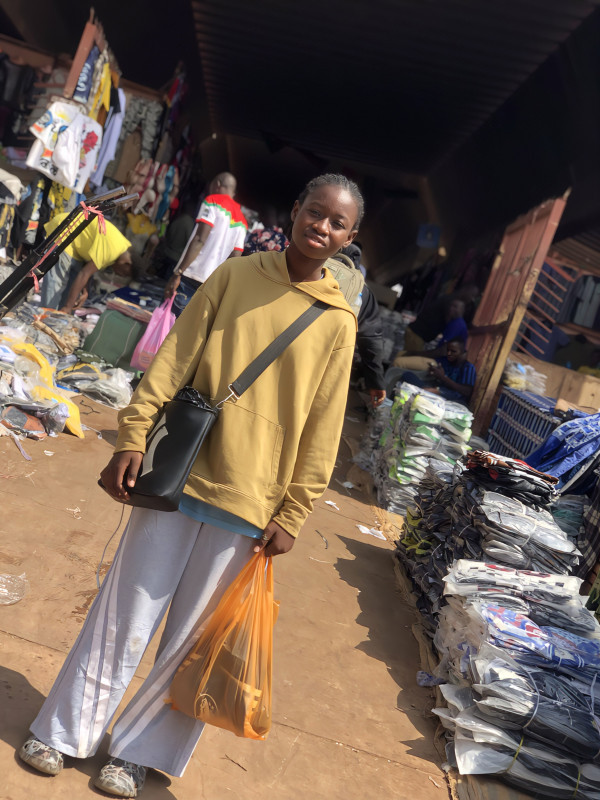 Adja Shopping
